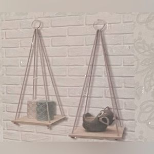 Set 2 Small Hanging Shelves